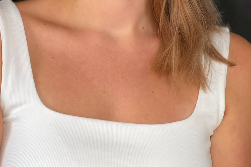 Maquillage frais et lumineux