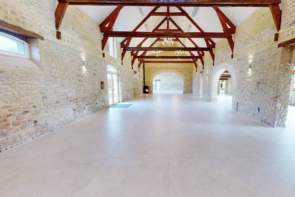 Grande salle rénovée en 2026