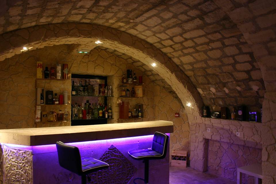 Le Bar