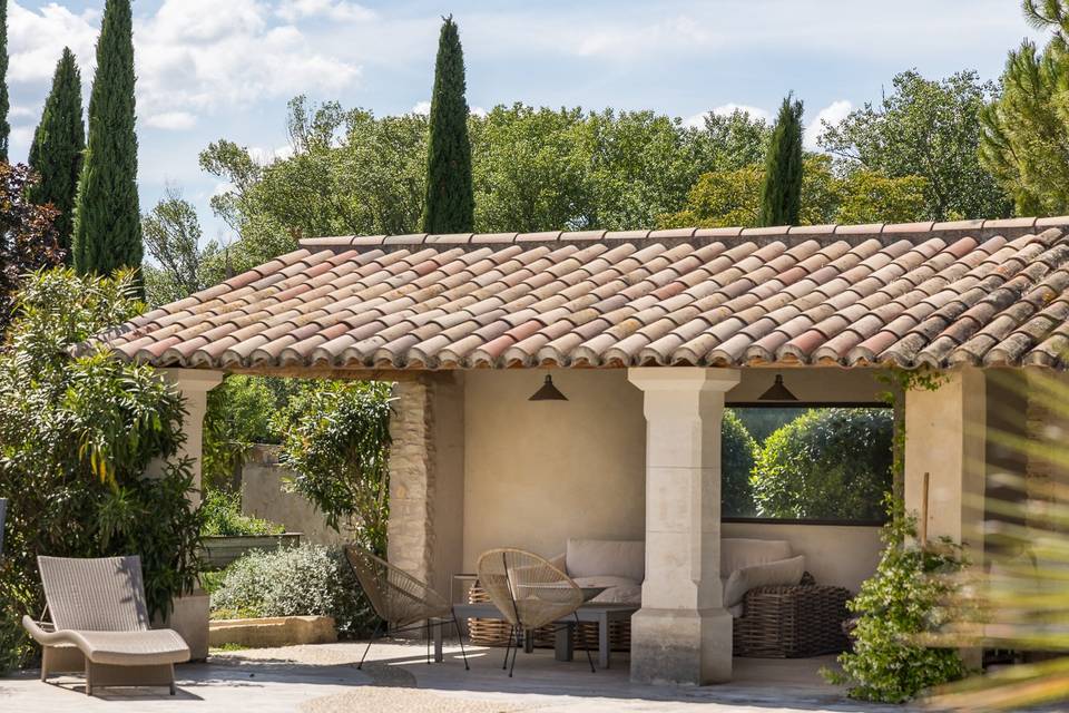 Pool house