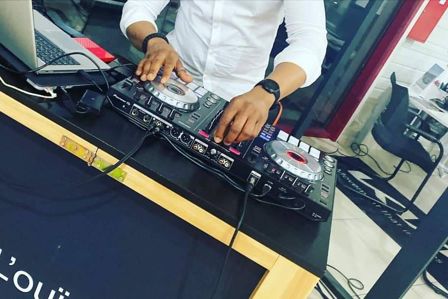 DJ MT ( 5ème sens de Kia)