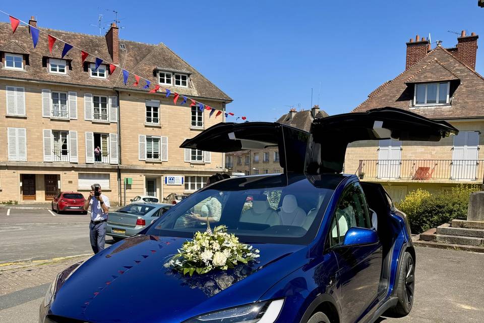 Tesla Model X Plaid