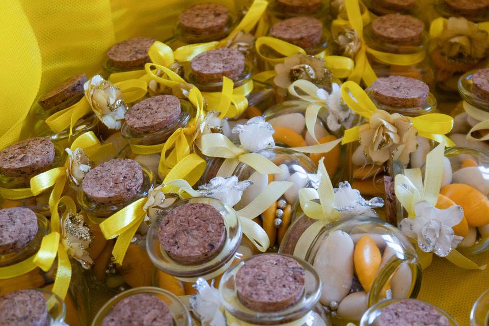 Douceurs décorées de fleurs