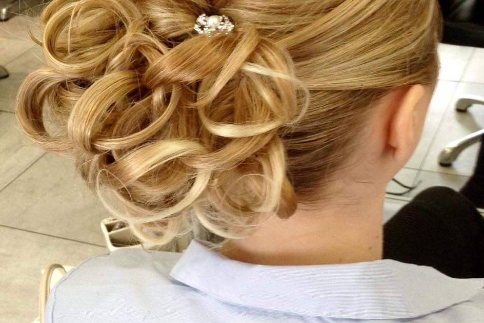 Chignon élégant travaillé