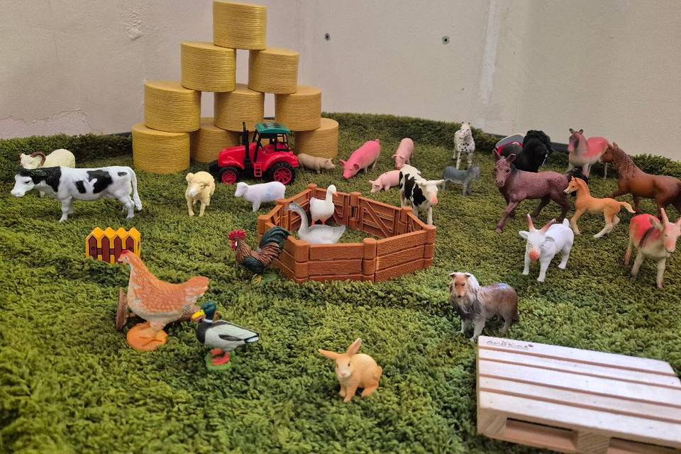 Jeu autour de la ferme
