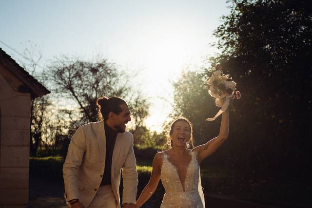 Couple mariage soleil fleur