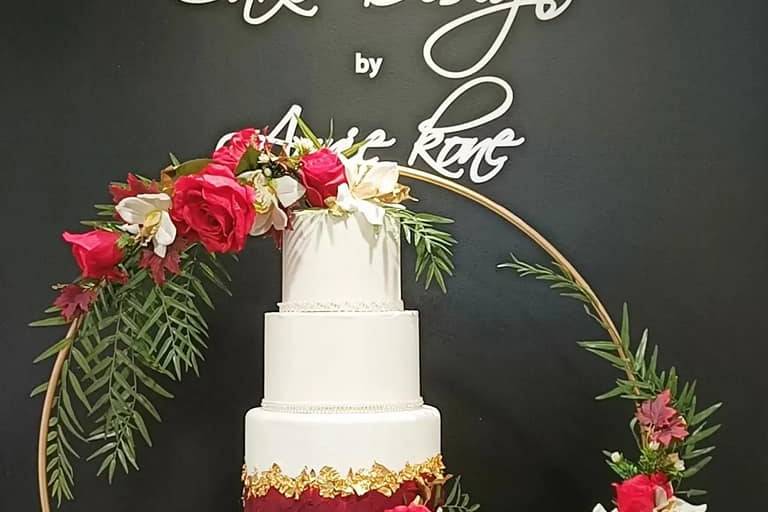 Love wedding cake