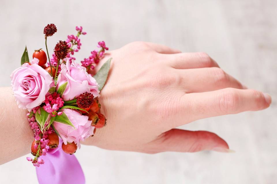 Bracelet fleuri mariage