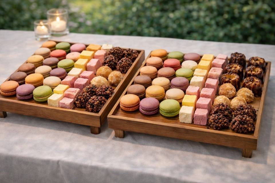 Luxury catering, redefined.