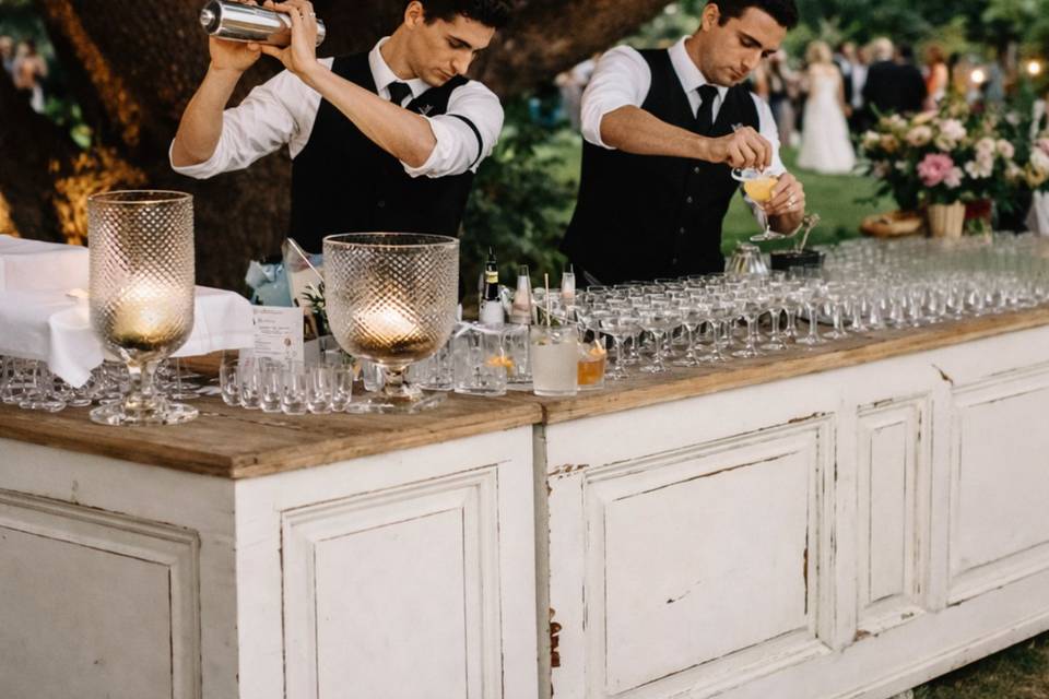 Luxury catering, redefined.