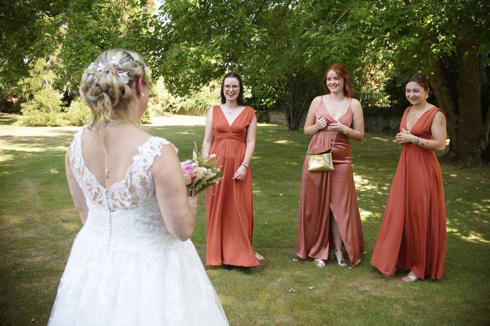 Découverte entre filles