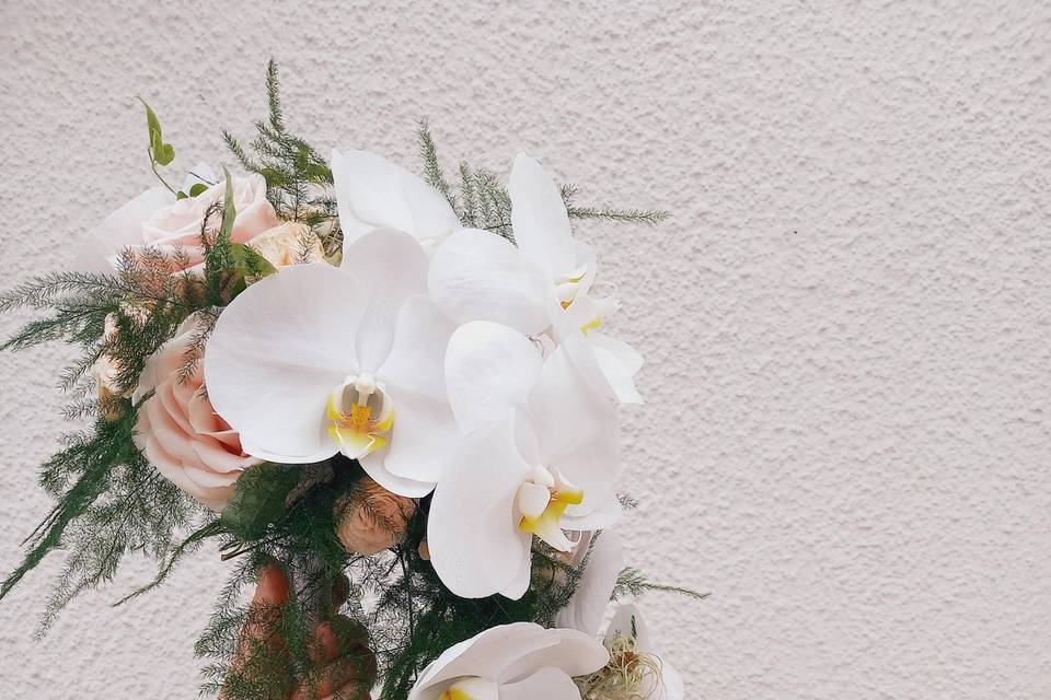 Bouquet de mariée retombant