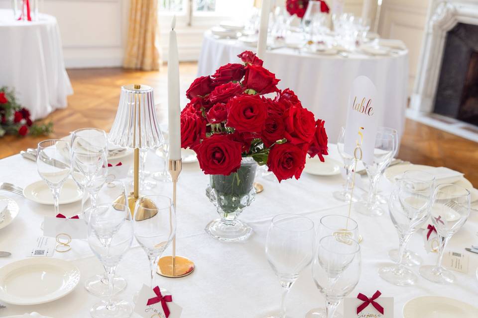 centre de table roses rouges