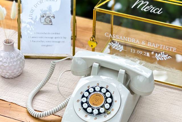 Téléphone livre d'or audio
