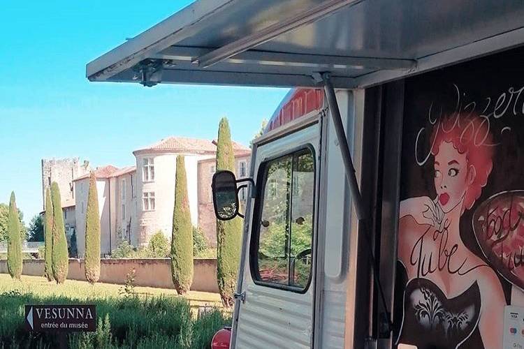 Le Tube Food Truck