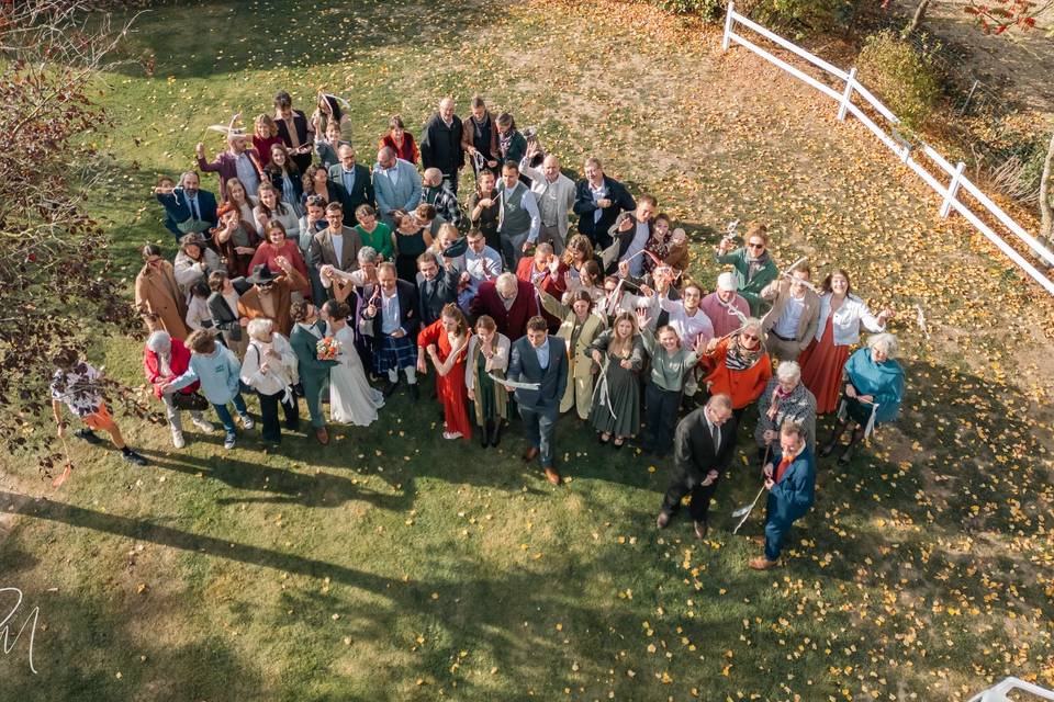 PHOTO DE GROUPE VU DU CIEL