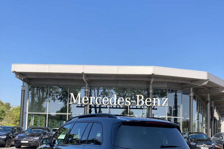 Mercedez-Benz Rent Narbonne
