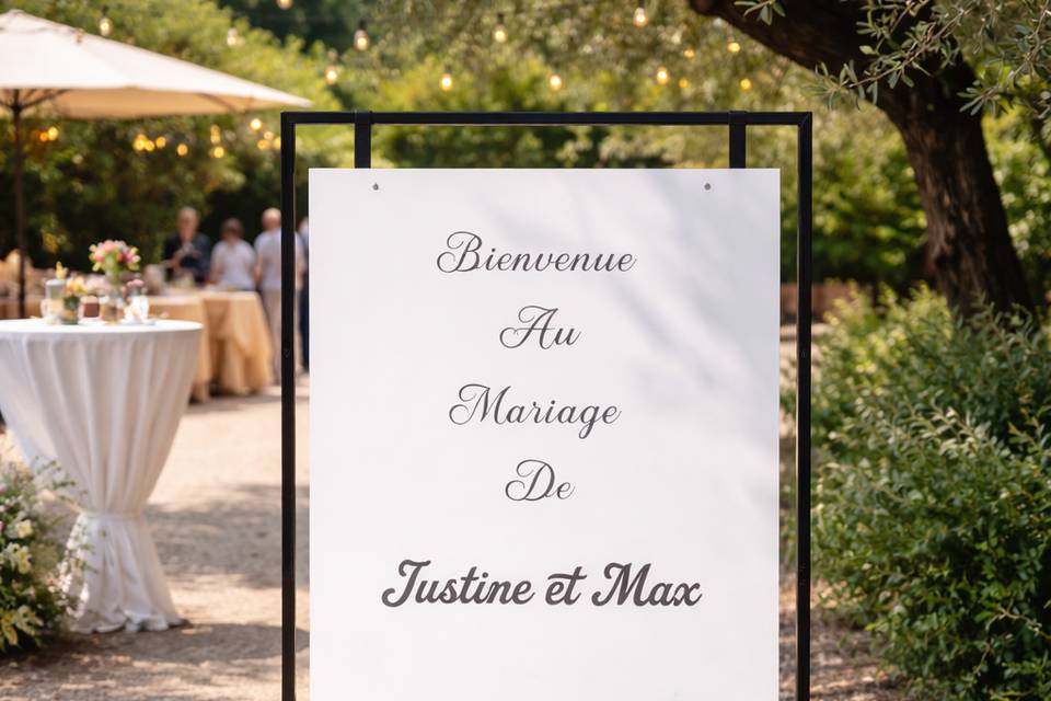 Panneau de bienvenue