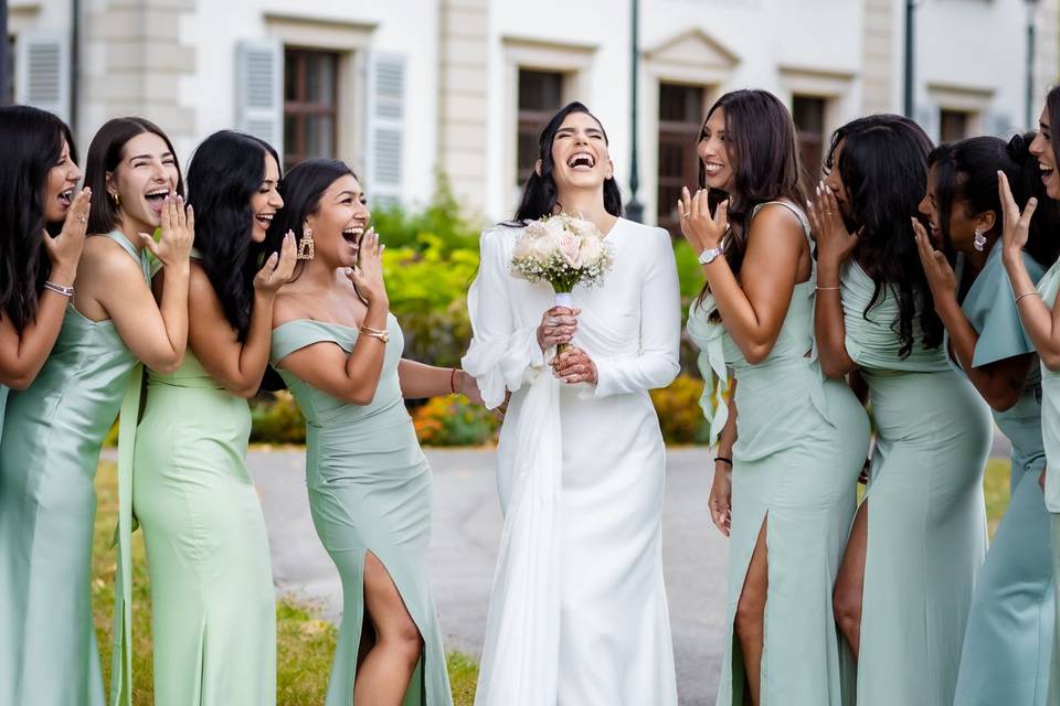 Vue large de la mariée