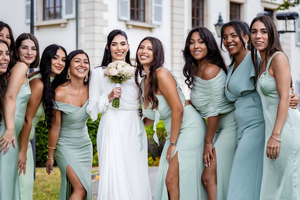 La mariée et ses amies