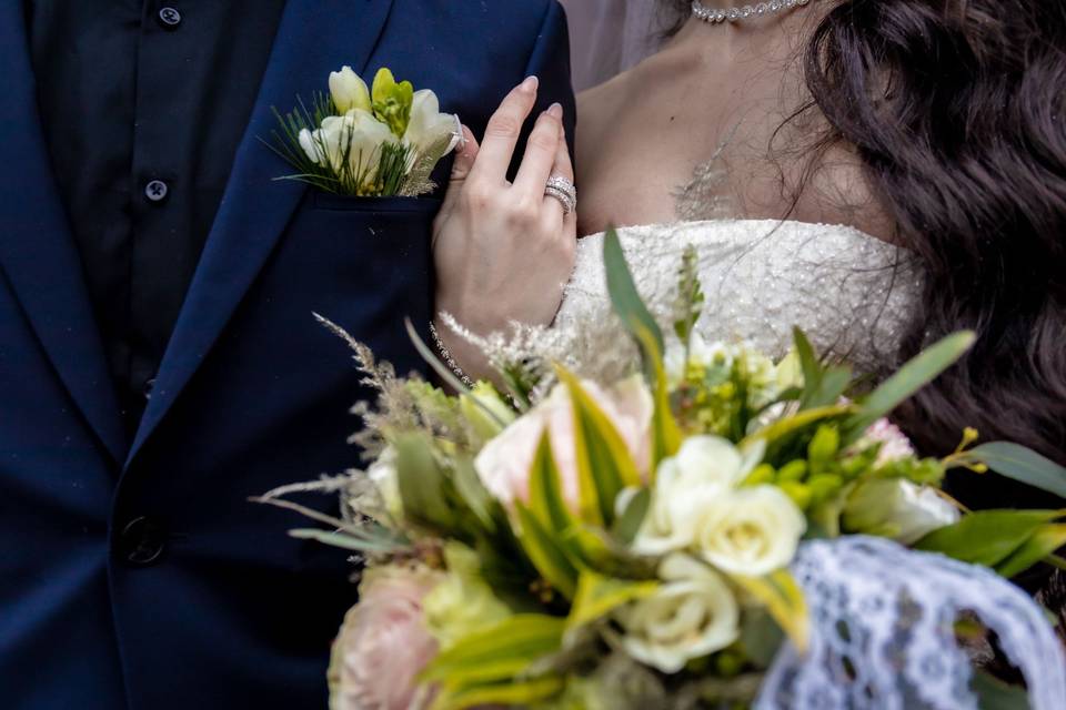 Détail : la boutonnière