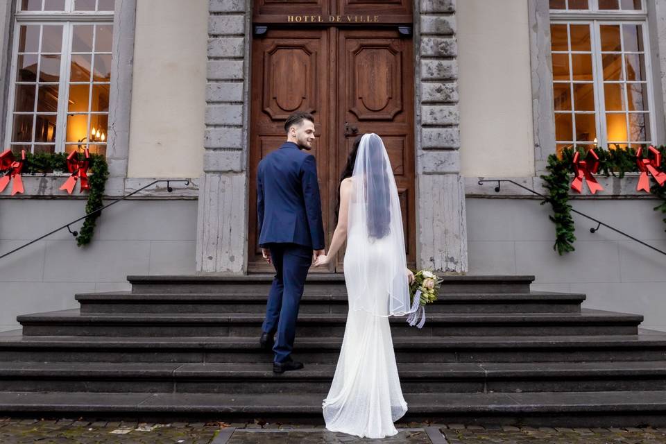 Les mariés de dos