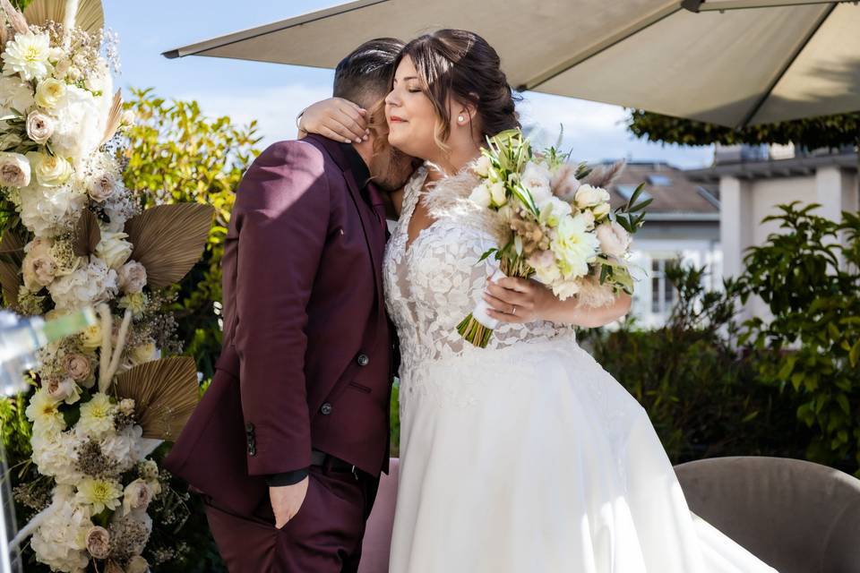Un baiser sur le front