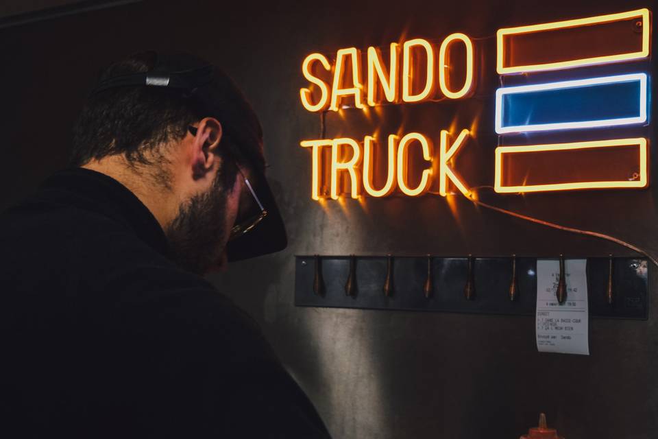 Sando Truck