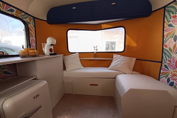 Minibar Carador
