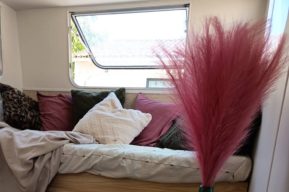 Photovane  cosy