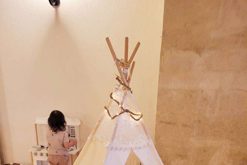 Tipi indoor