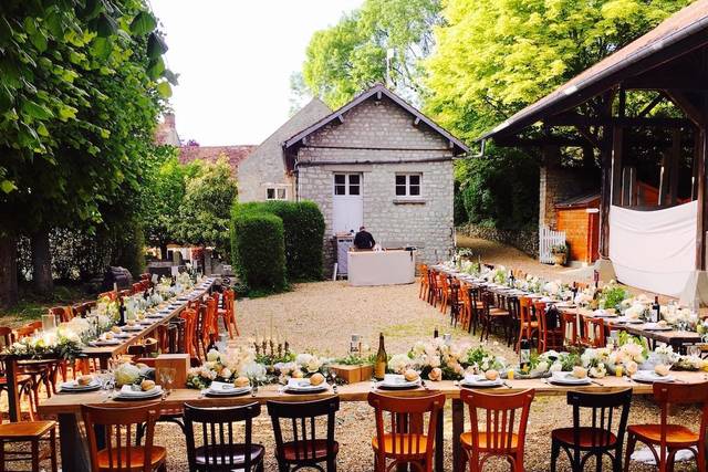 Banquet dans 3ème cour