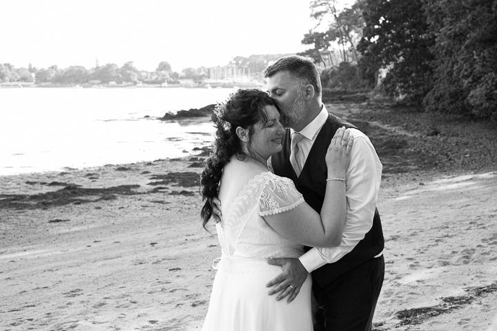 Séance couple à la plage