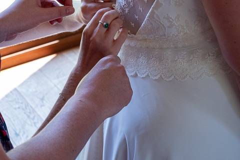 Habillage de la mariée