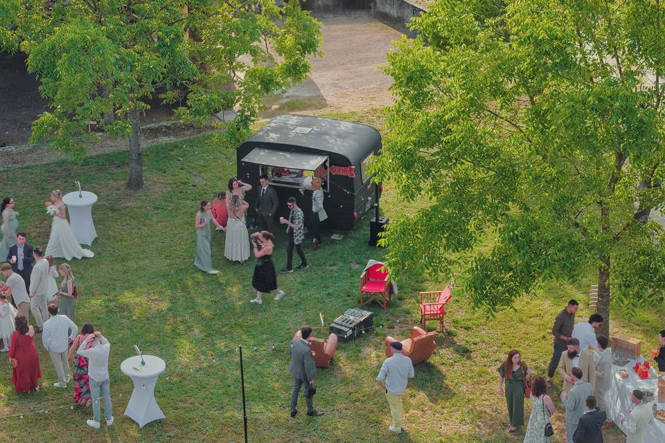 THE LITTLE CARAVANE