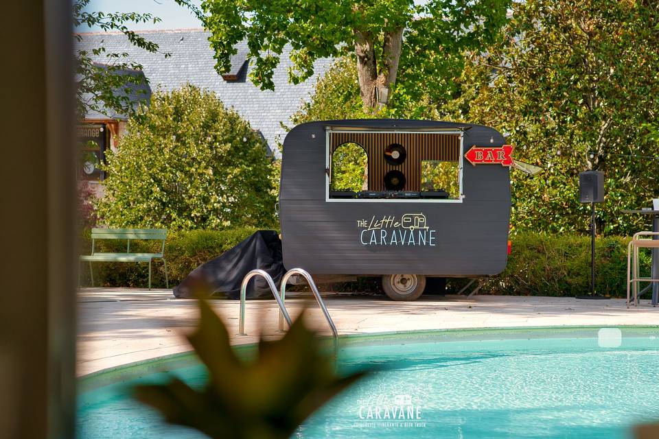THE LITTLE CARAVANE