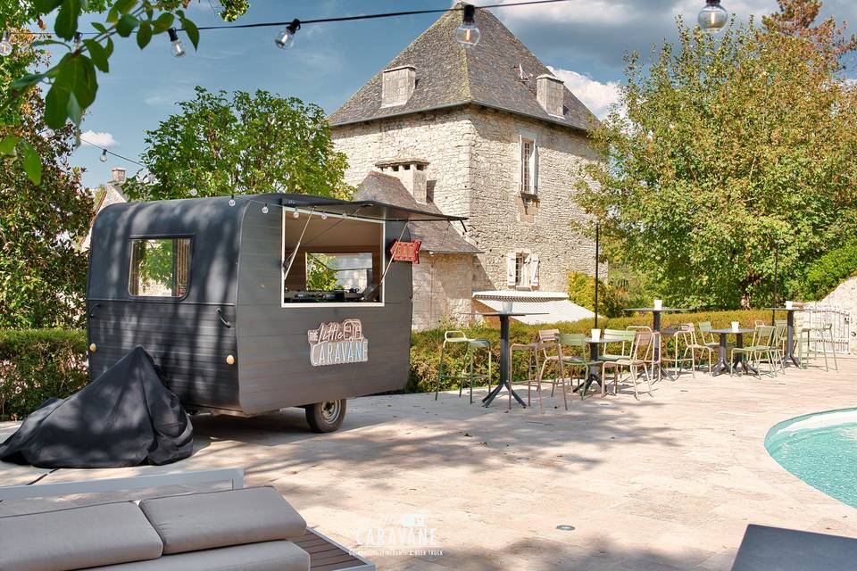THE LITTLE CARAVANE