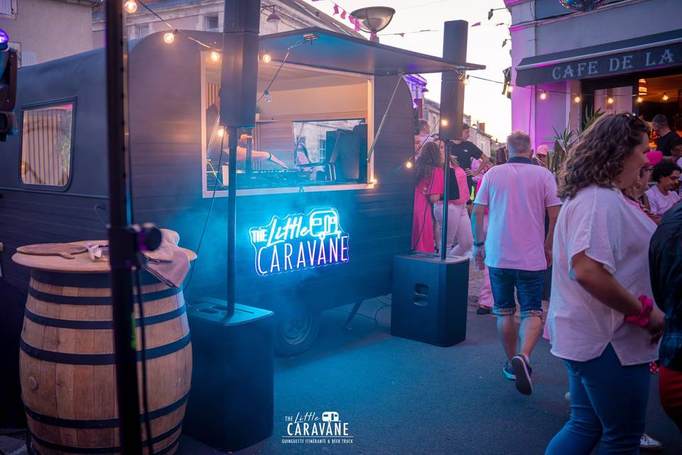 THE LITTLE CARAVANE