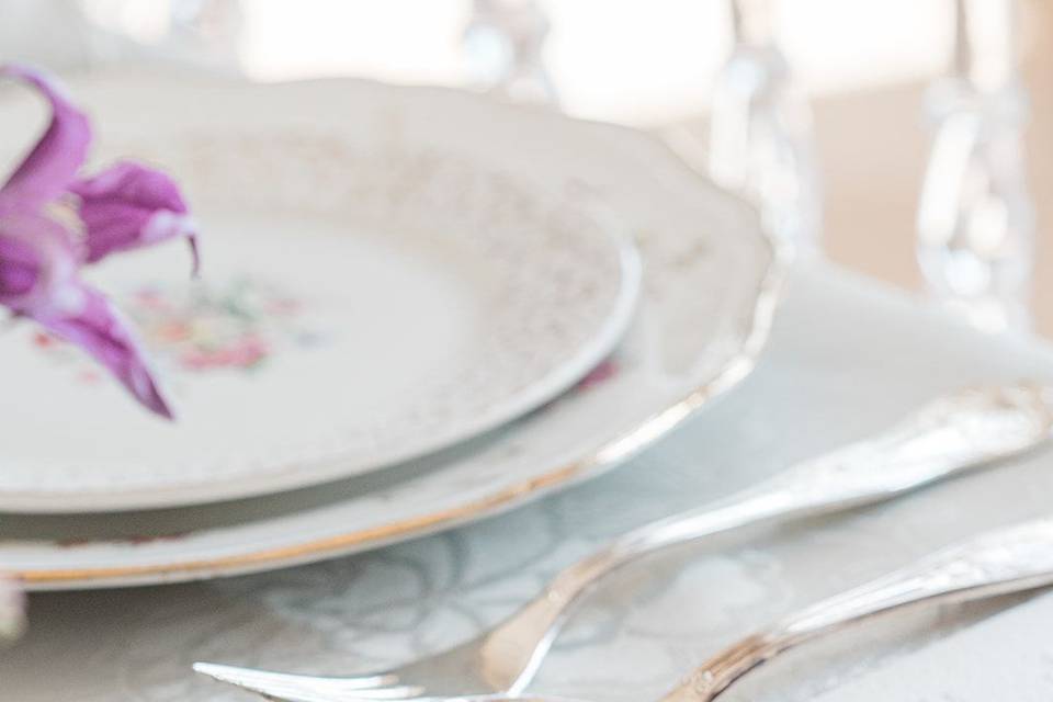 Assiettes & couverts vintage