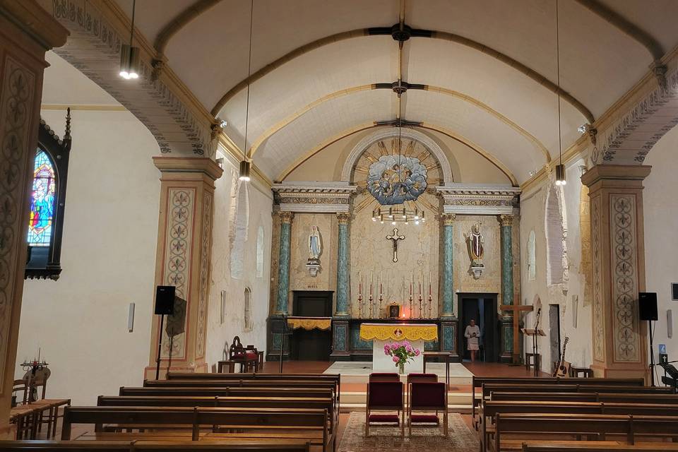Piano, guitare, église
