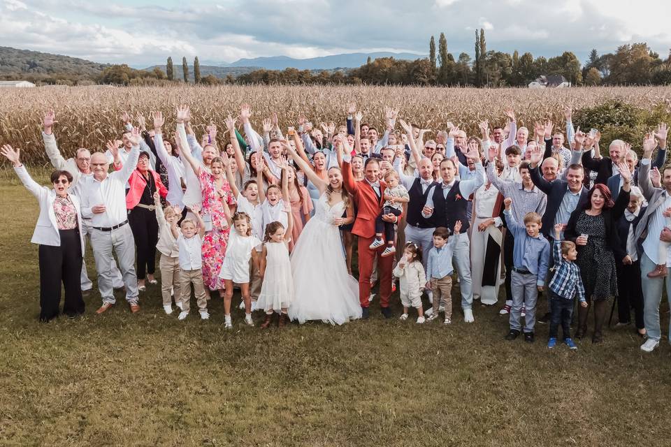 Photo de groupe en drône