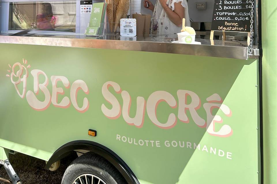 Noémie à votre service !