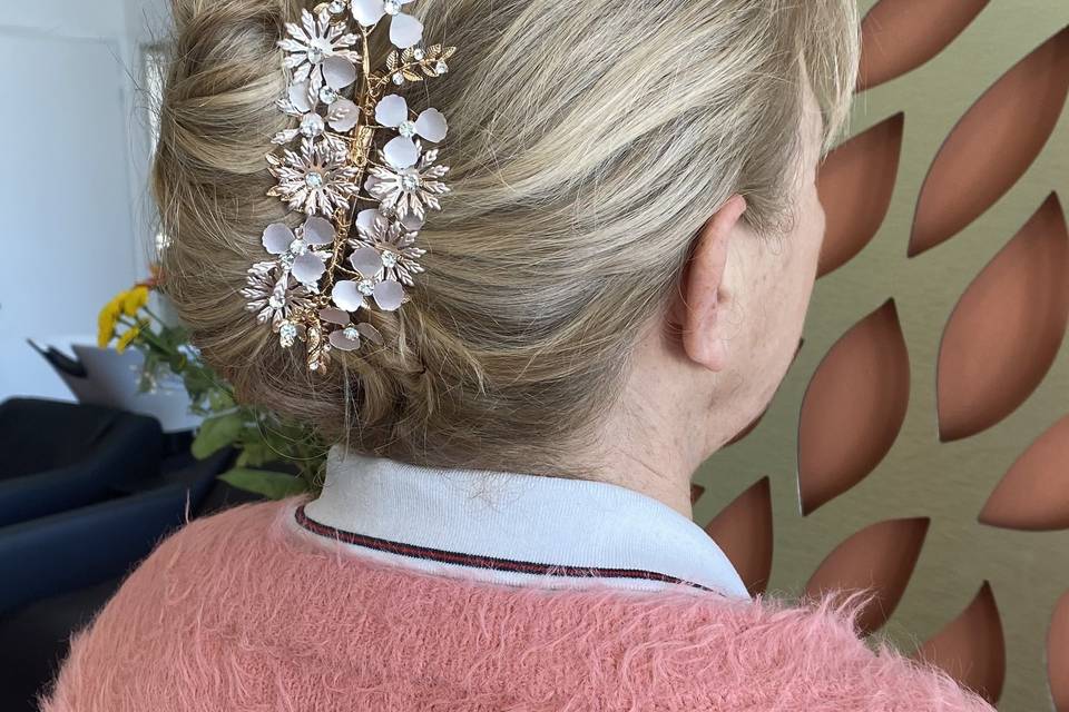 Chignon maman du marié