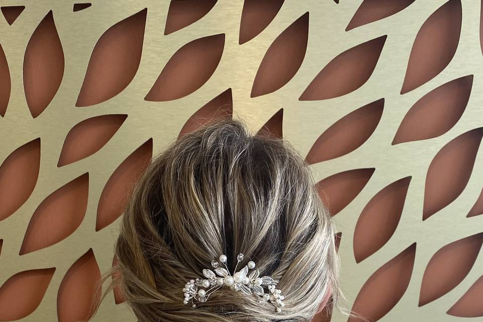 Chignon bas maman de la mariée