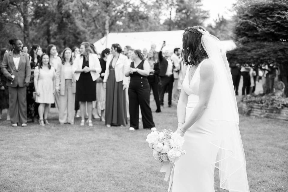 Prêt pour le lancer de bouquet