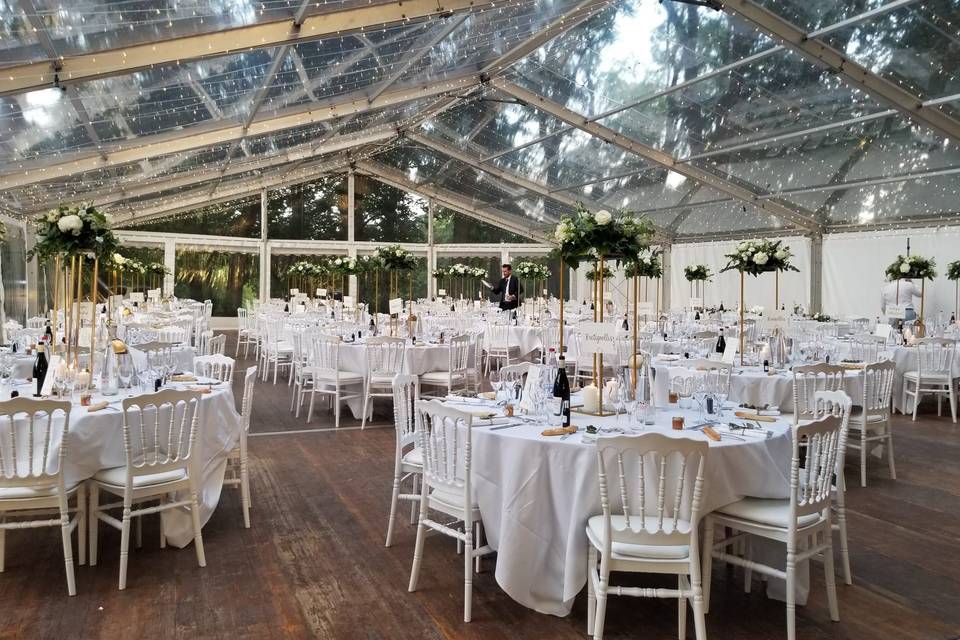 Intérieur tente cristal