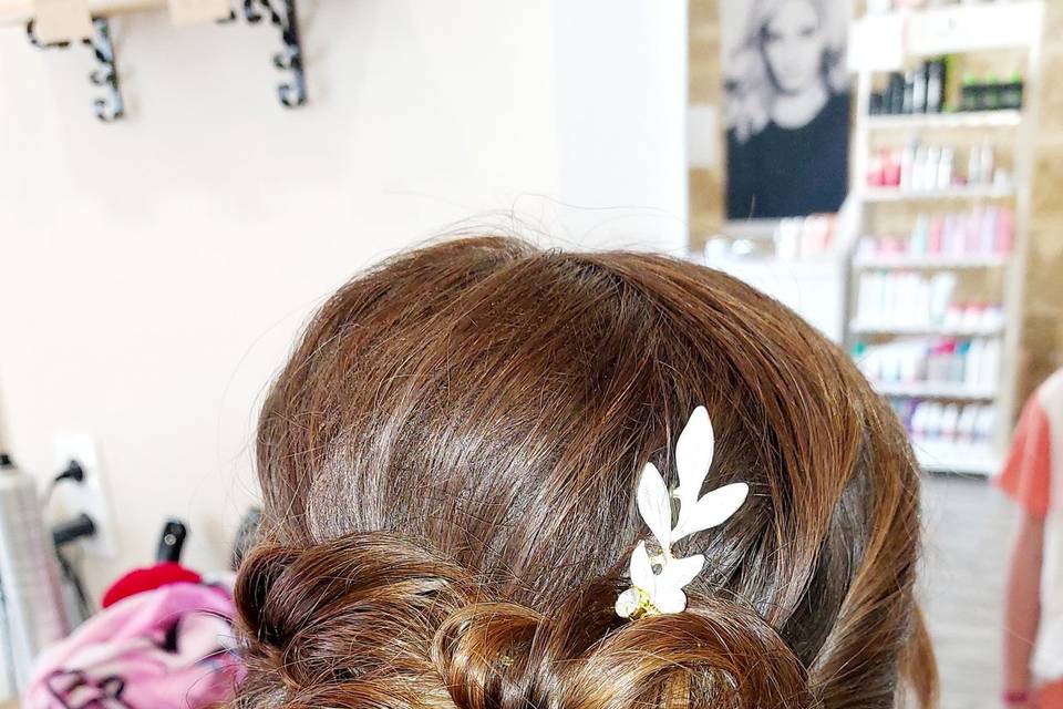 Attache pour invitée