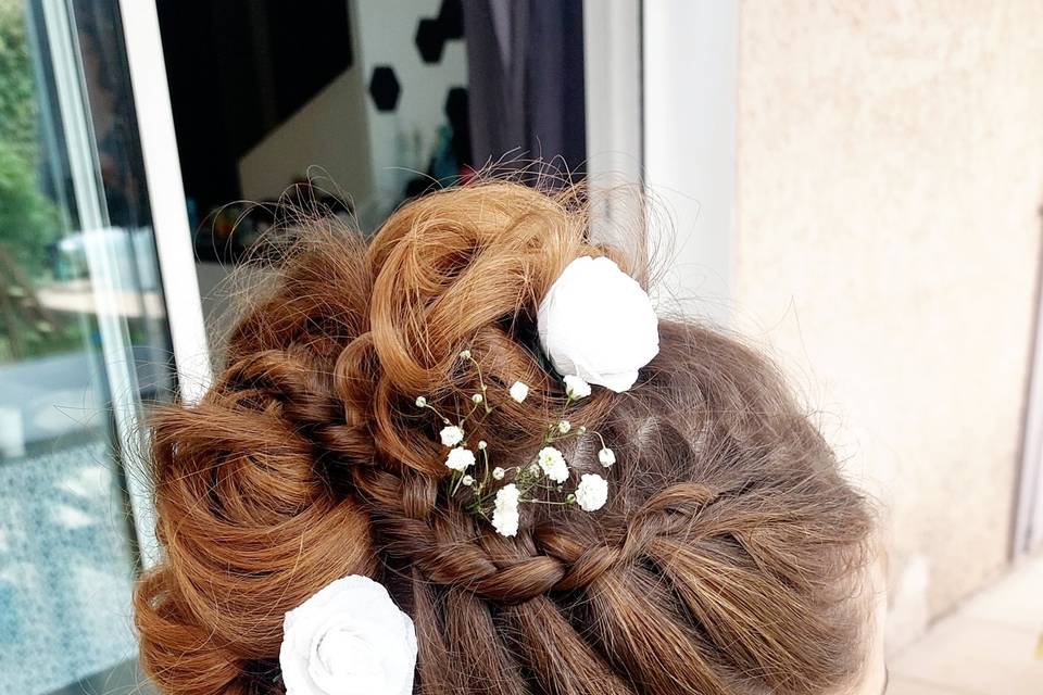 Attache pour invitée