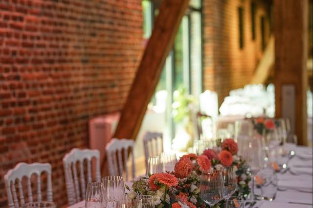 Chemin de table fleuri