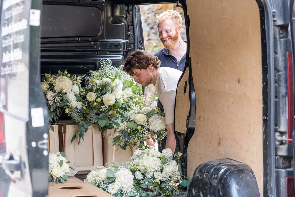 Déchargement fleurs